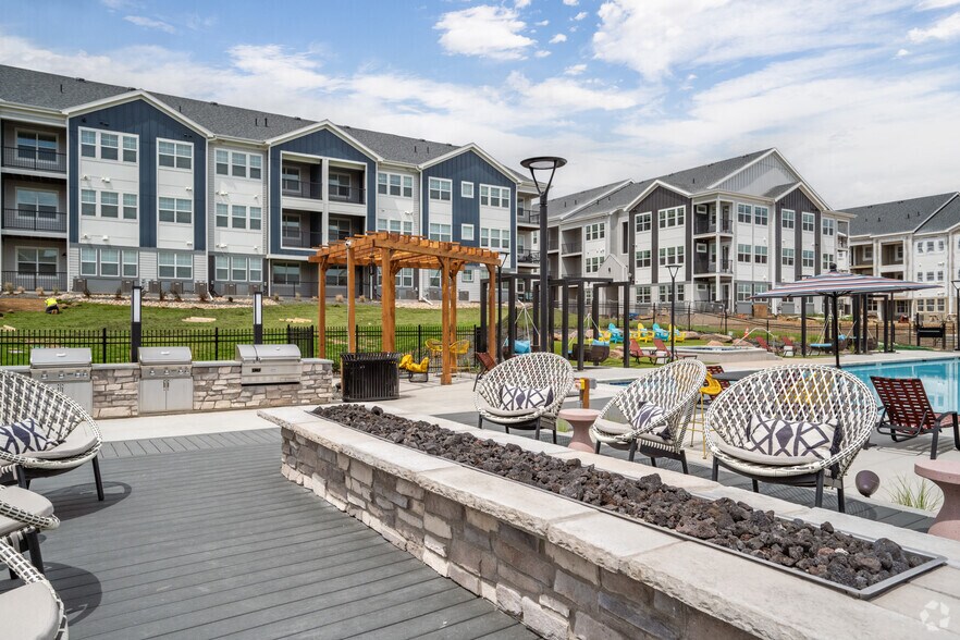 More Photos Of 2405 38th Ave, Greeley Apartments For Lease