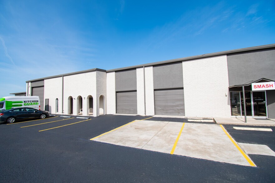 More Photos Of , San Antonio Flex For Sale