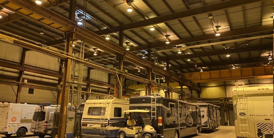 More Photos Of 7 Everett Ln, Windsor Warehouse For Sale