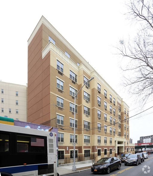 More Photos Of 1776 Boston Rd, Bronx Apartments For Lease