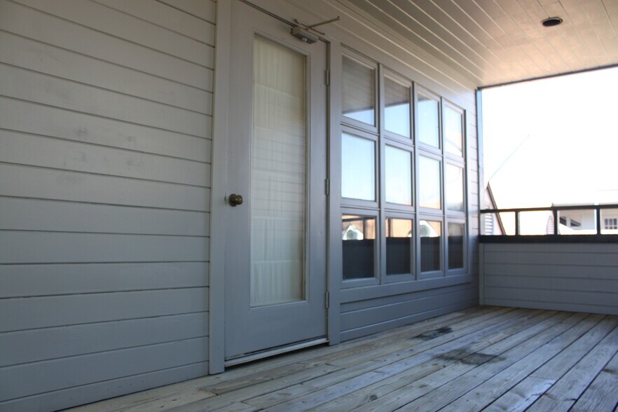 More Photos Of 4400 Bayou Blvd, Pensacola Medical For Sale