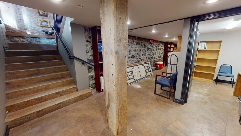 More Photos Of 208 Main St, Lewiston Loft Creative Space For Sale