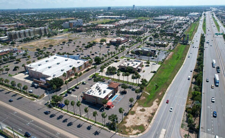 More Photos Of 3300 E Expressway 83, McAllen Unknown For Lease