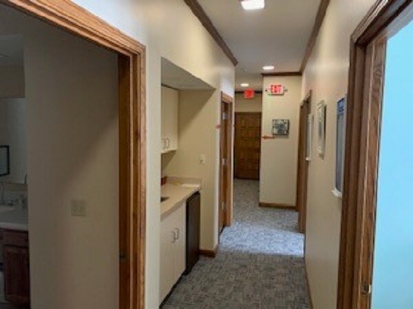 More Photos Of 2665 Fox Pointe Dr, Columbus Medical For Lease