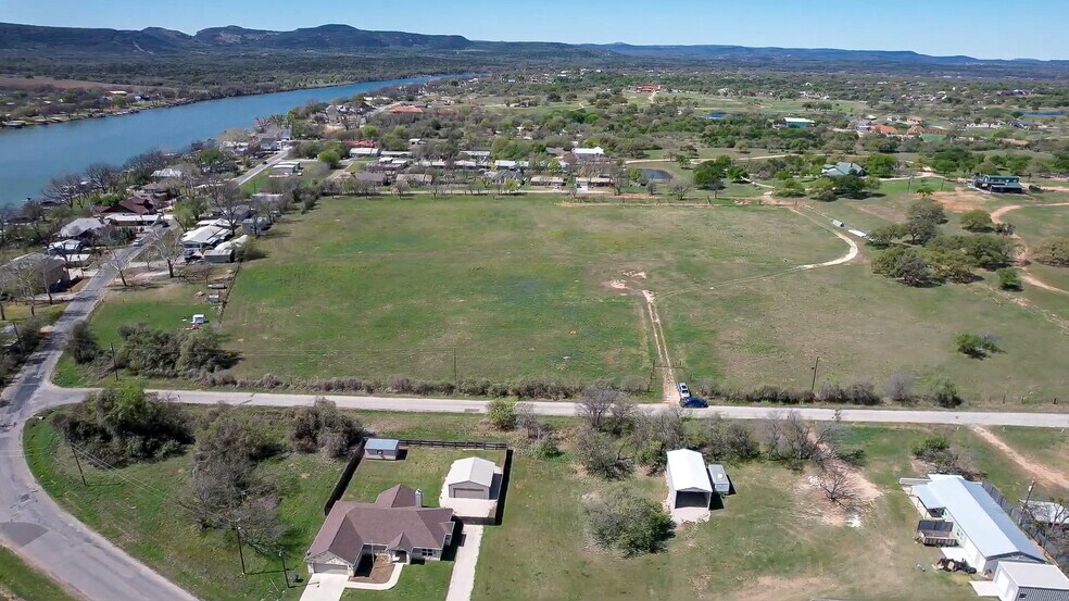 More Photos Of 105 Wood Forest Rd, Kingsland Land For Sale