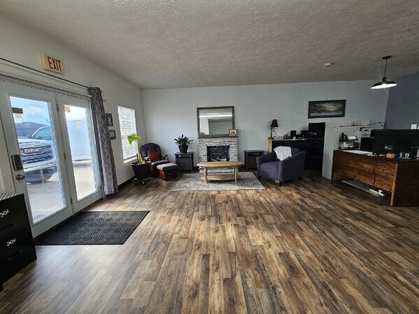 More Photos Of 807 Lipscomb St, Shelbyville Warehouse For Sale