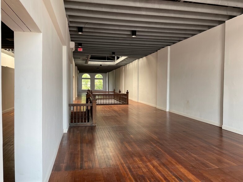 More Photos Of 5 E Broad St, Richmond Loft Creative Space For Lease