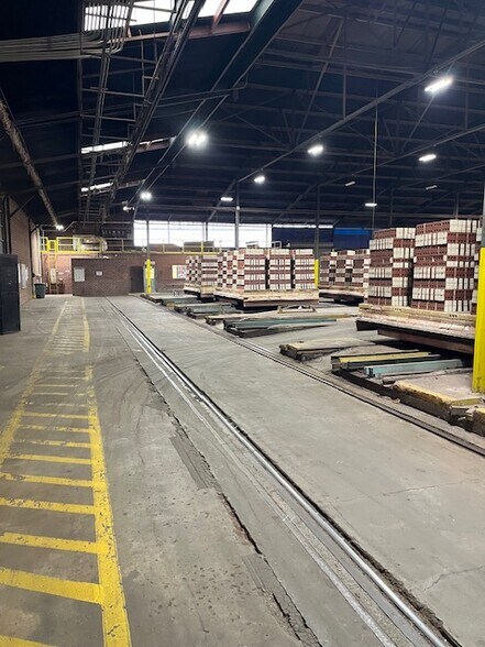 More Photos Of 700 S Long St, Salisbury Manufacturing For Lease