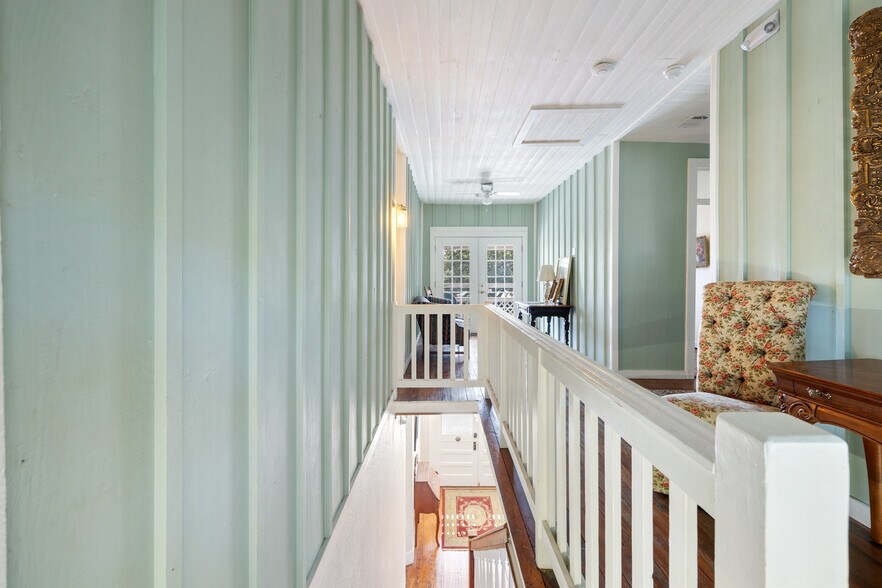 More Photos Of 201 Nugent Ave ave, Johnson City Hotel For Sale