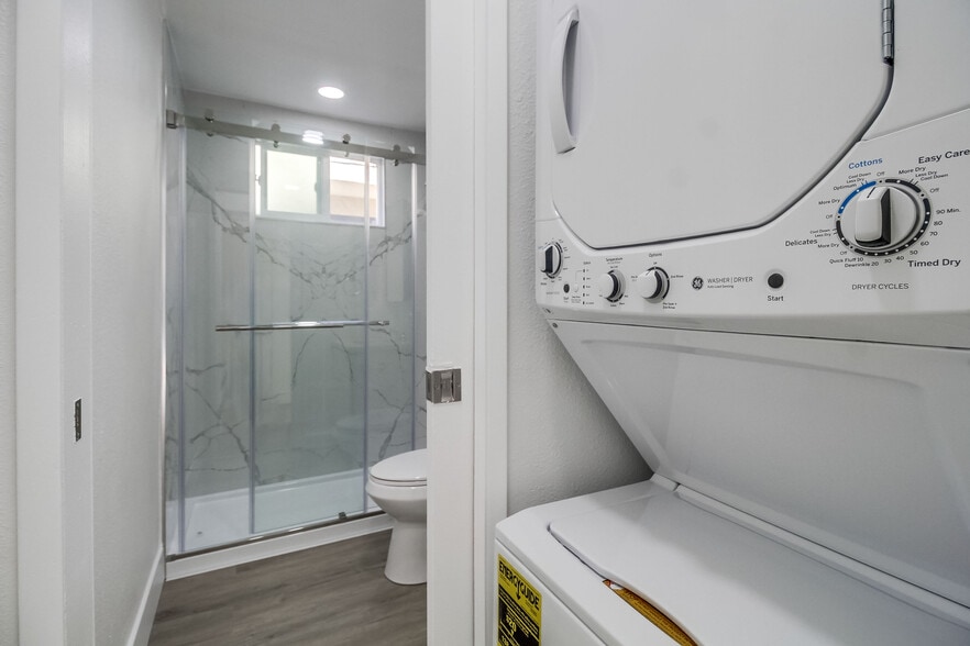 More Photos Of 4410 Highland Ave, San Diego Apartments For Sale