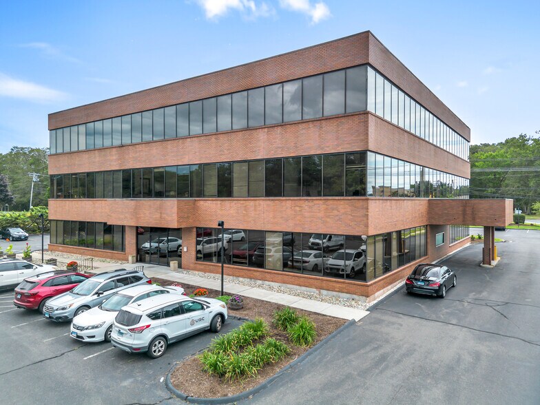 More Photos Of 290 Roberts St, East Hartford Office For Lease