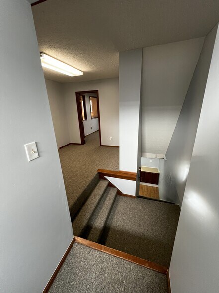 More Photos Of 4920 Reed Rd, Columbus Loft Creative Space For Lease