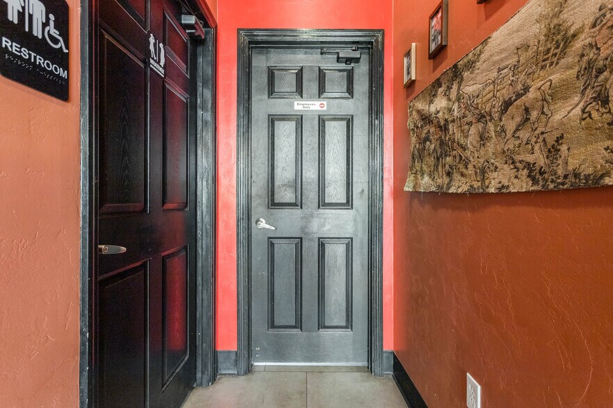 More Photos Of 78 Main St, Bisbee Restaurant For Sale