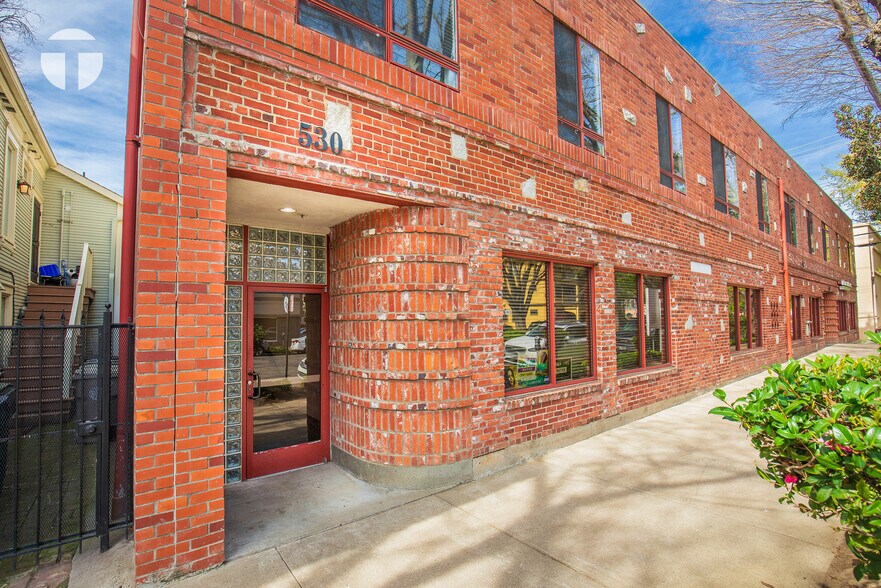 More Photos Of 520 9th St, Sacramento Office For Sale