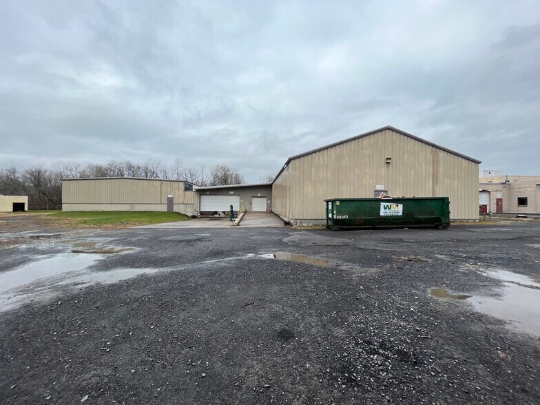 More Photos Of 4939 Jordan Rd, Elbridge Warehouse For Sale