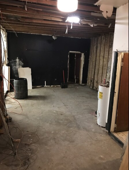 More Photos Of 4359-4363 N 9th St, Philadelphia Storefront Retail Office For Lease