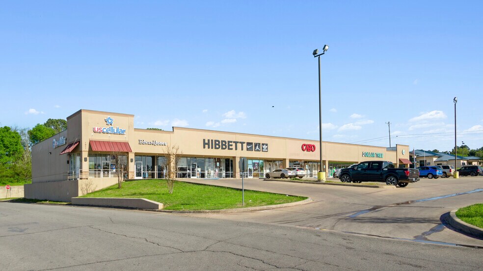 More Photos Of 1911 SE Washington St, Idabel Freestanding For Lease