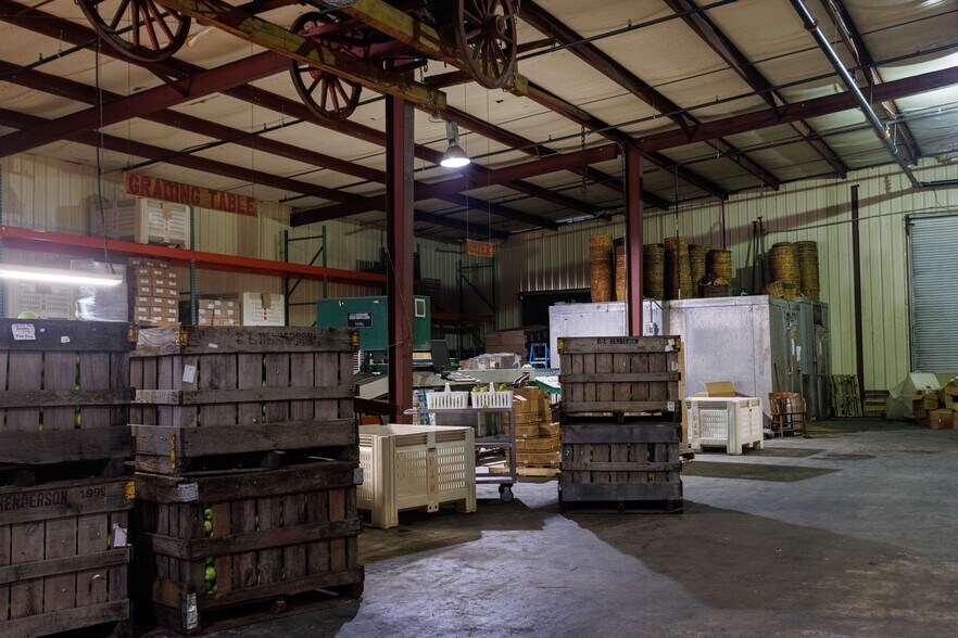 More Photos Of 63 Talona Spur Rd, Ellijay Freestanding For Sale