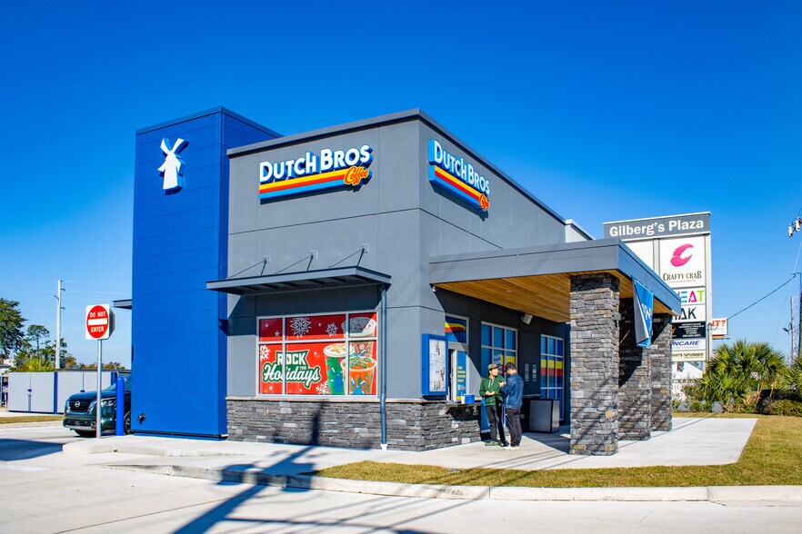 Primary Photo Of 2399 Florida 77, Panama City Fast Food For Sale