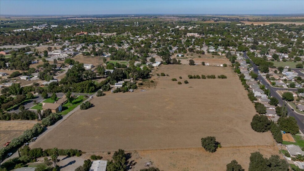 More Photos Of 1425 5th St, Colusa Land For Sale
