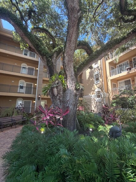 More Photos Of 1268 11th St, Sarasota Office For Sale
