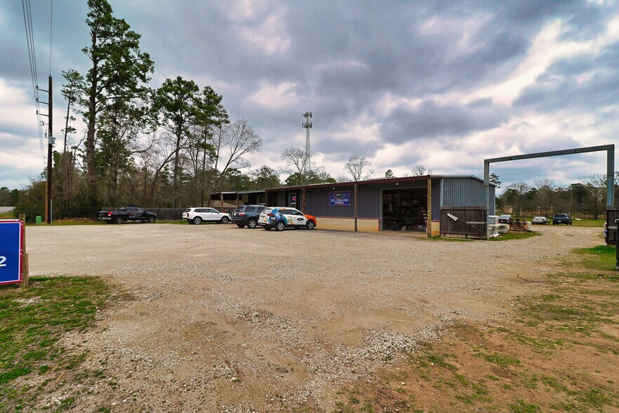 More Photos Of 18903 Veterans Rd, Magnolia Land For Sale