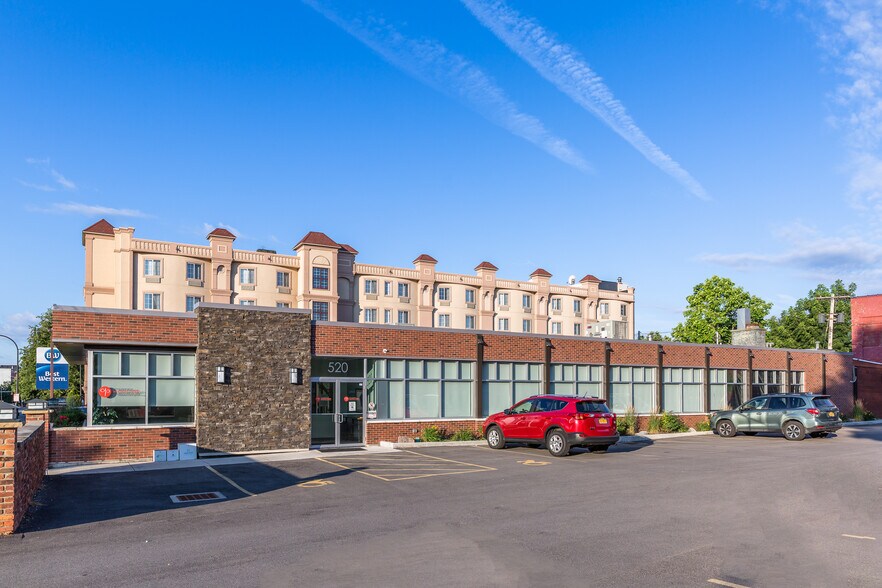 More Photos Of 516-520 Delaware Ave, Buffalo Medical For Lease