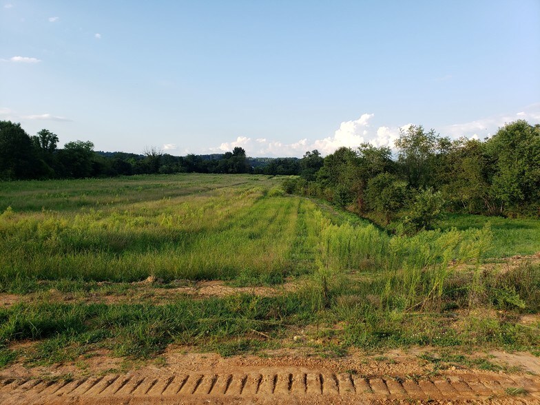 More Photos Of 4165 Haywood Rd, Mills River Land For Lease