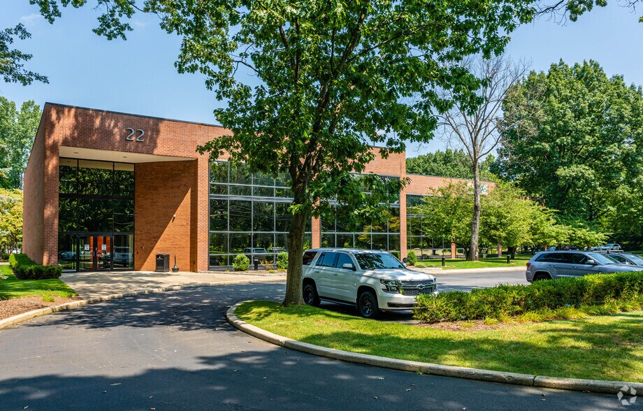 More Photos Of 22 Paris Ave, Rockleigh Office For Lease