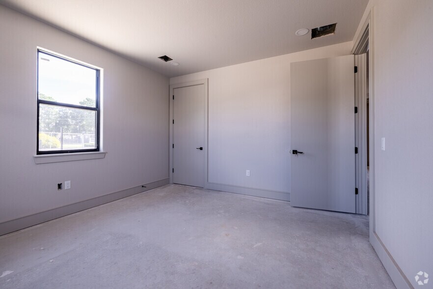 More Photos Of 25201 FM 2978 Rd, Tomball Medical For Lease