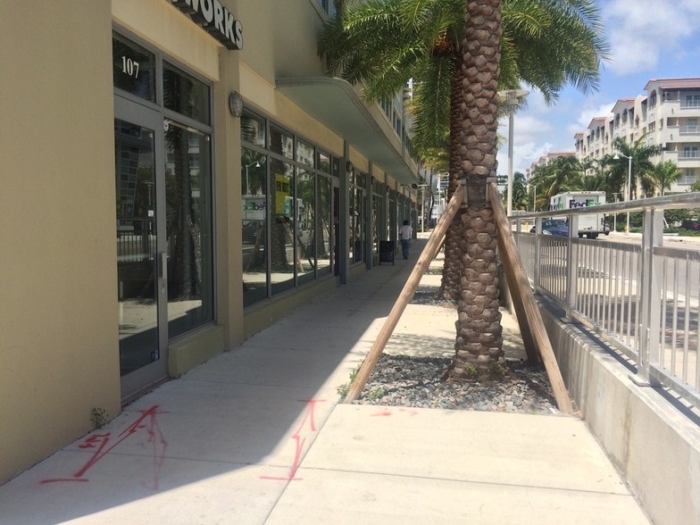 More Photos Of 1935 West Ave, Miami Beach Storefront Retail Office For Lease