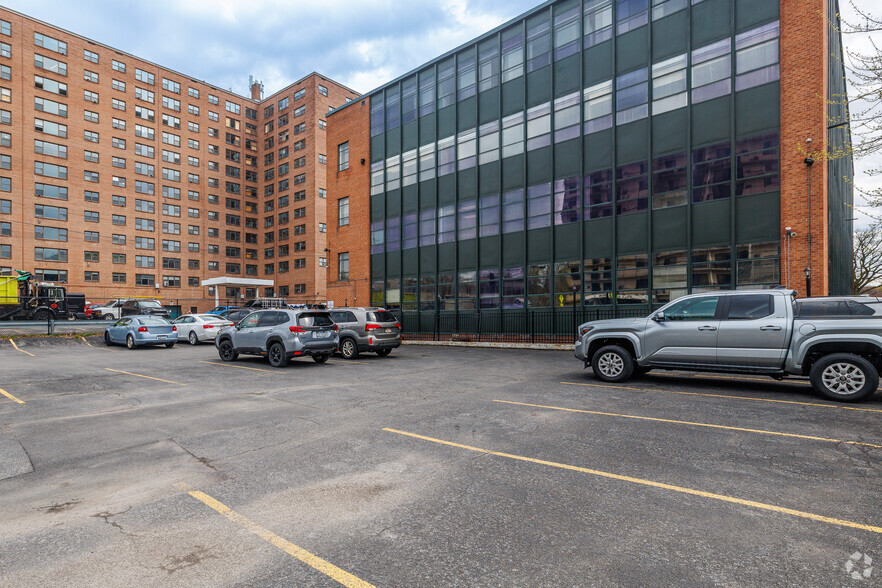 More Photos Of 731 James St, Syracuse Office Residential For Lease