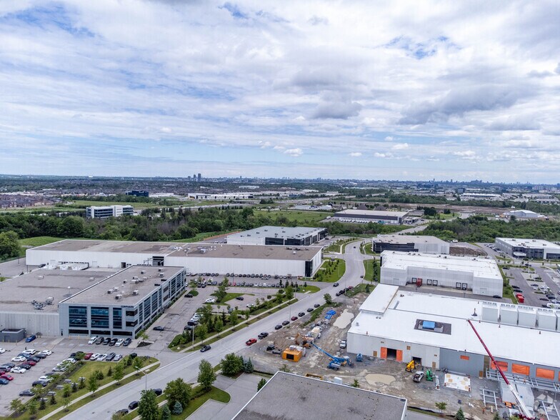 More Photos Of 150 Via Renzo Dr, Richmond Hill Warehouse For Lease