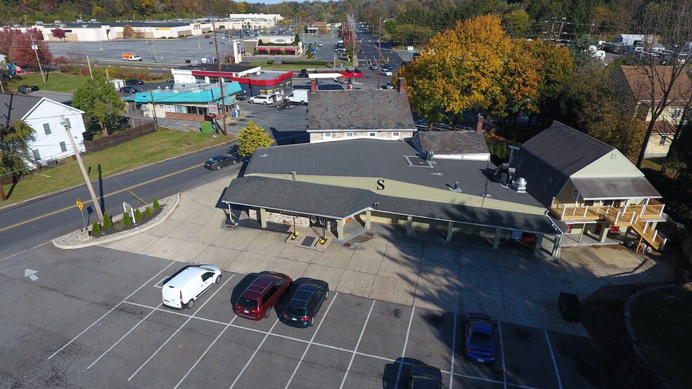 More Photos Of 2912 Old Nazareth Rd, Easton General Retail For Sale