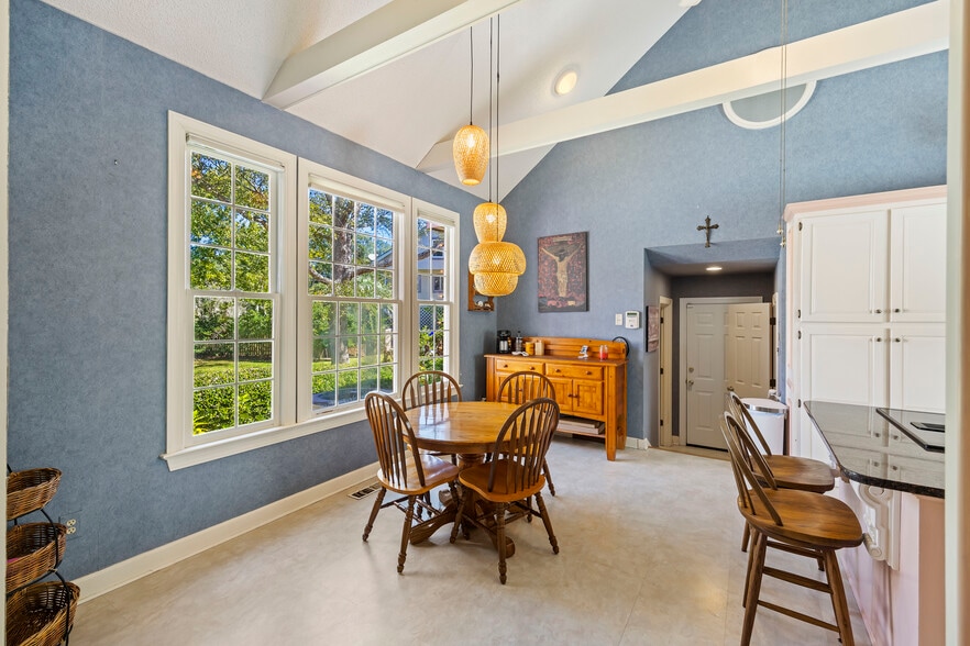 More Photos Of 3168 Stanyarne Dr, Charleston Multifamily For Sale