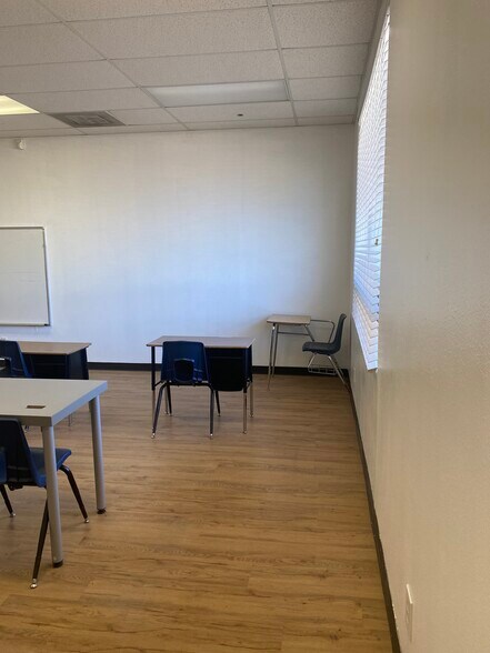 More Photos Of 630 W 17th Pl, Tempe Schools For Lease