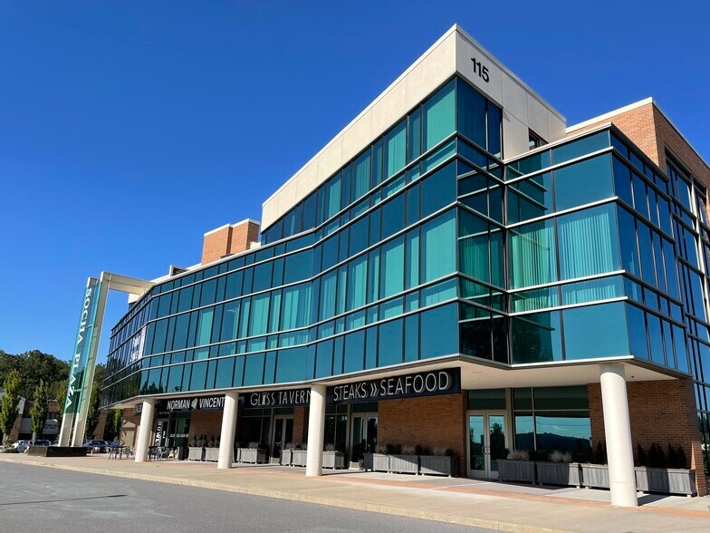 More Photos Of 115 Saratoga Rd, Schenectady Office Residential For Lease