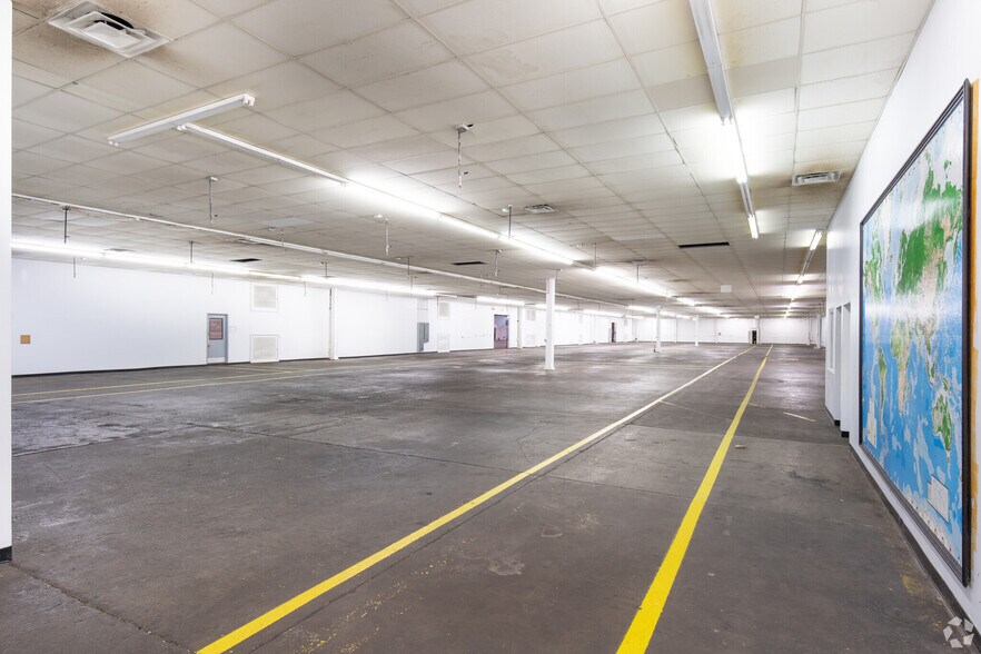 More Photos Of 635 S 10th St, Allentown Warehouse For Lease