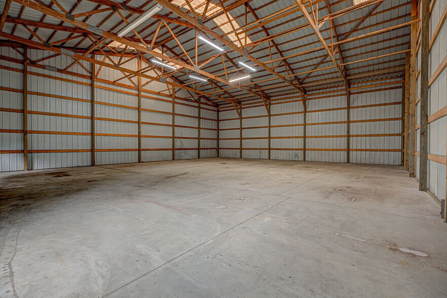 More Photos Of 4420 S Dixie Hwy, Franklin Office For Sale