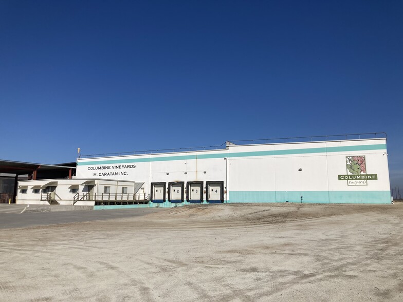 Primary Photo Of 33795 Cecil Ave, Delano Refrigeration Cold Storage For Sale