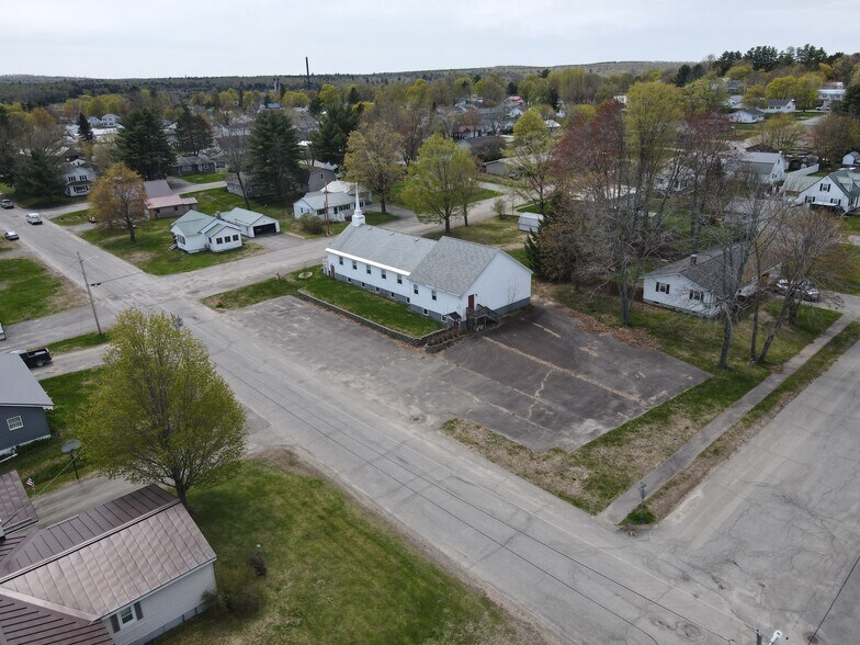 More Photos Of 1 Palm St, East Millinocket Religious Facility For Sale