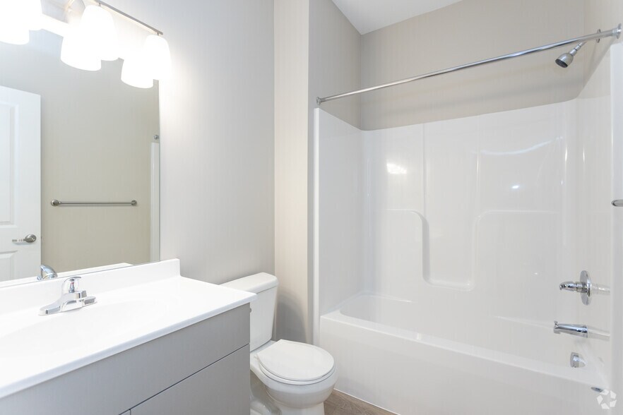 More Photos Of 2111 Heyboer Dr, Holland Apartments For Sale