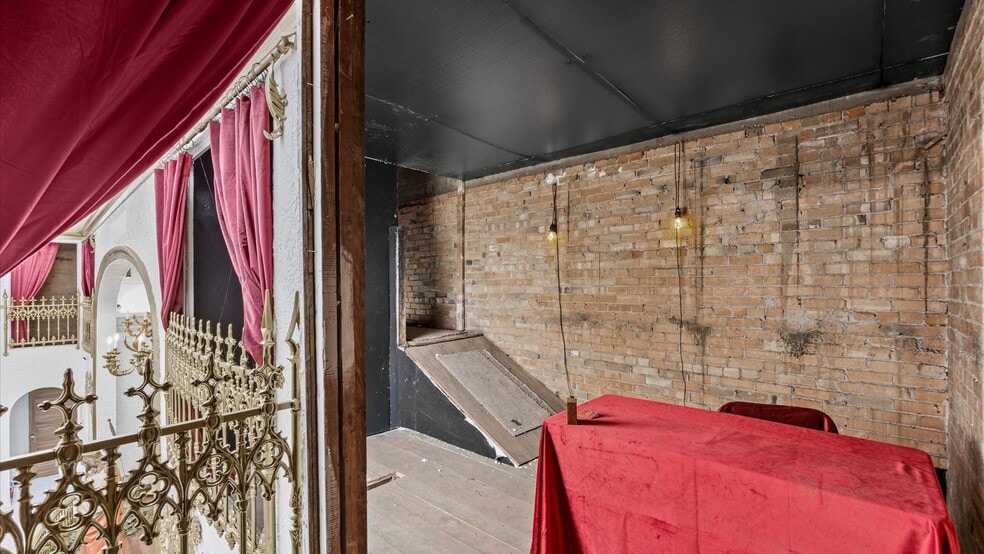 More Photos Of 535 N 7th St, Grand Junction General Retail For Sale