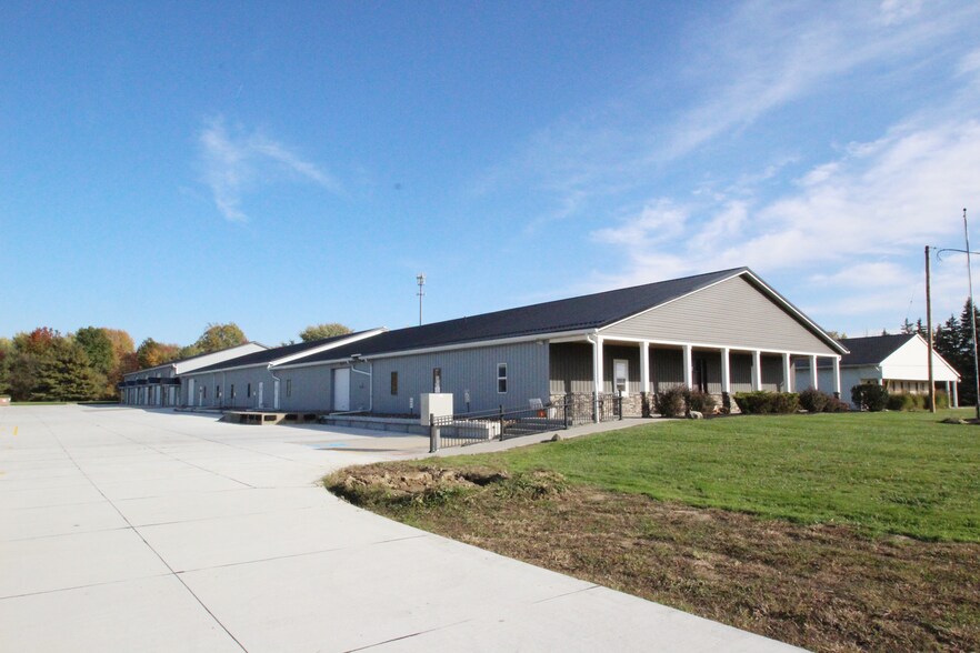 Primary Photo Of 4983 Ridge Rd, Medina Warehouse For Lease