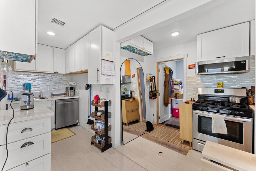 More Photos Of 829 11th St, Imperial Beach Apartments For Sale