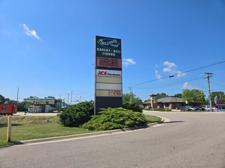 More Photos Of 1102-1108 Meridan St, Mendota Unknown For Lease