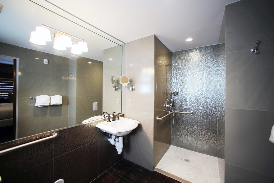 More Photos Of , Miami Beach Hospitality For Sale