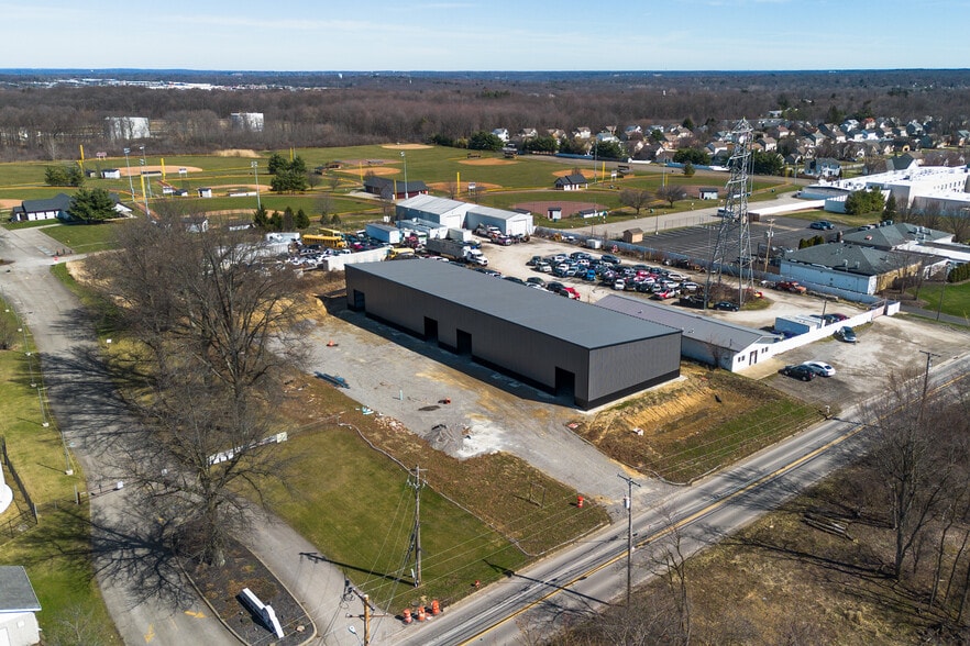 More Photos Of 420 McClurg Rd, Youngstown Warehouse For Sale