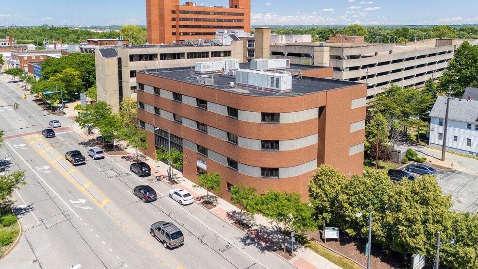 More Photos Of 4269 Pearl Rd, Cleveland Office For Lease