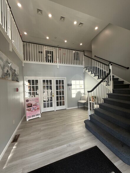 More Photos Of 4137 Whitney Ave, Hamden Unknown For Lease